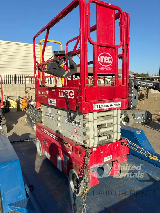 2021 MEC MICRO 26 Scissor Lift