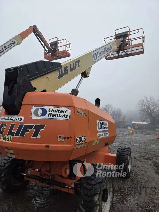 2017 JLG 600S Boom Lift