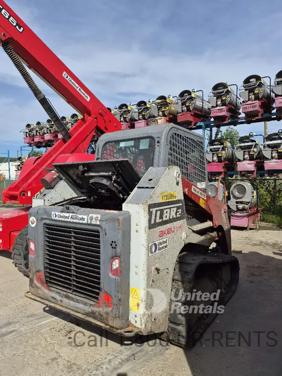 2022 Takeuchi TL8R2-CR Track Loader