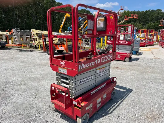 2019 MEC MICRO 19 Scissor Lift