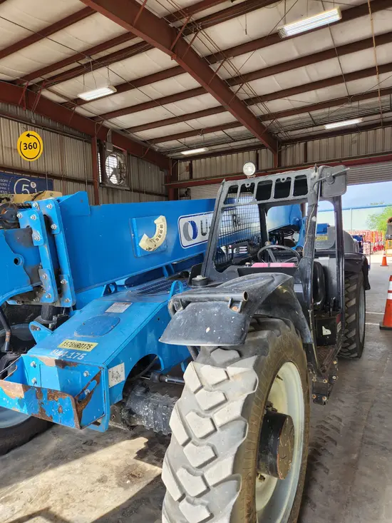 2017 Genie GTH-844 Forklift