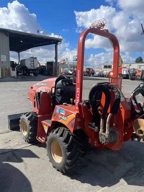 2019 Ditch Witch RT45A Trencher