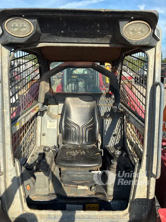 2018 Takeuchi TL12R2-R Track Loader