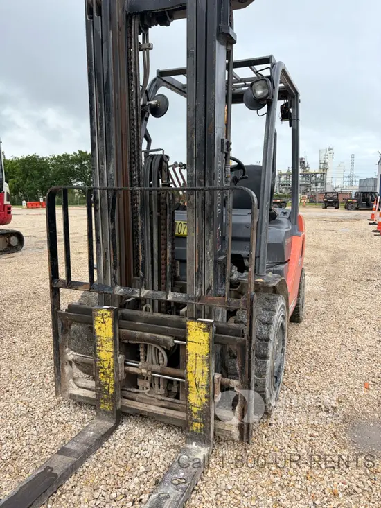 2018 Toyota 8FDU30 Warehouse Forklift