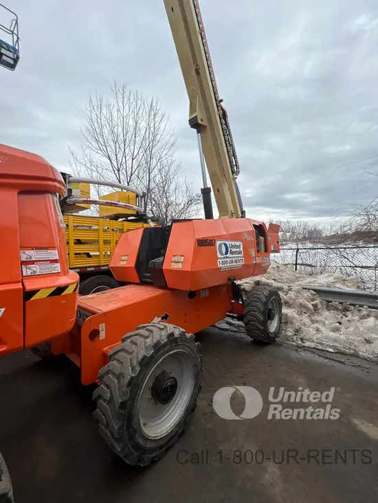 2017 JLG 600S Boom Lift