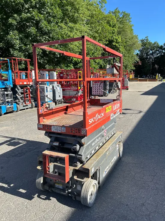 2018 Skyjack SJIII3219 Scissor Lift
