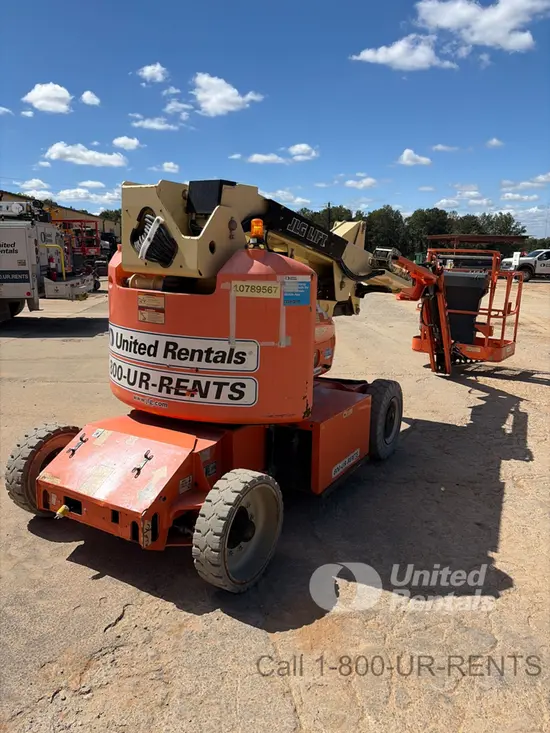 2018 JLG E400AJPN Articulating Boom Lift