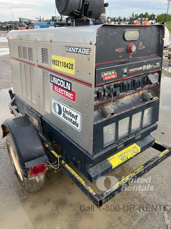 2019 Lincoln Electric VANTAGE 549 Welder