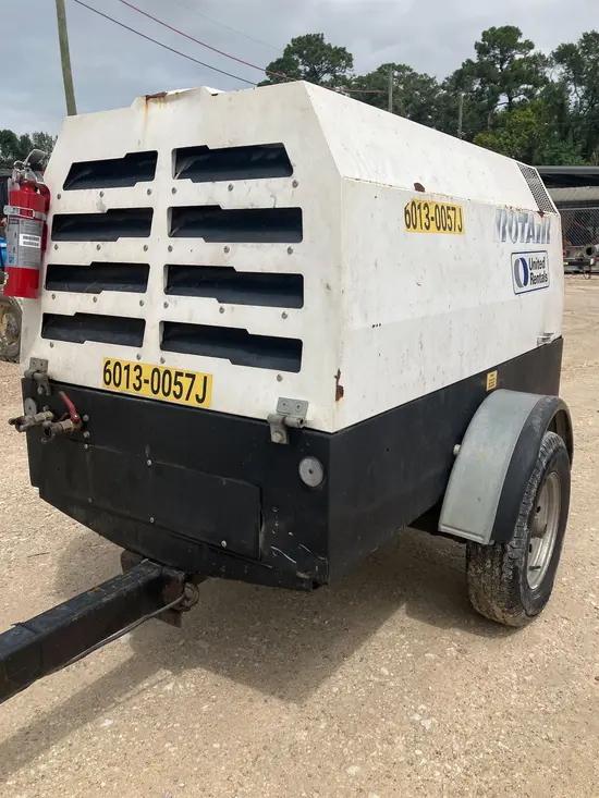 2019 ROTAIR D185T4F Air Compressor