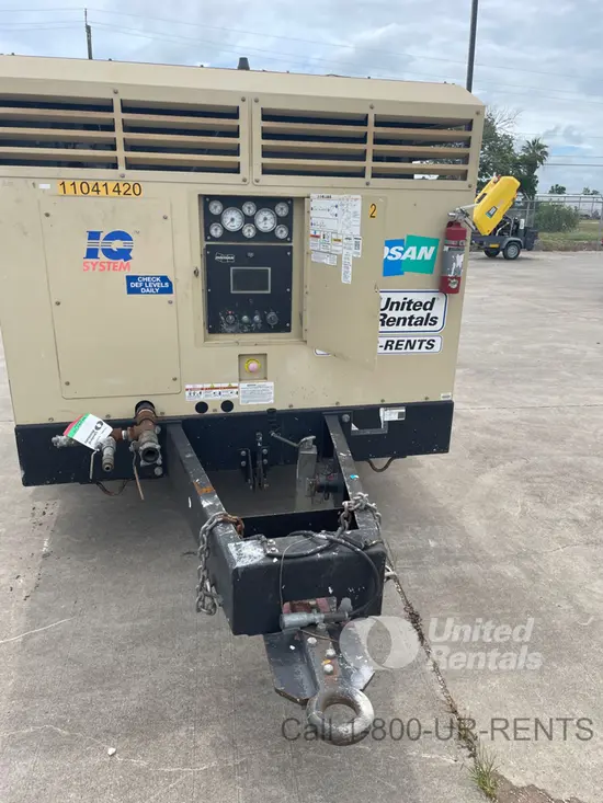 2020 Doosan XP825/HP750WCU Air Compressor