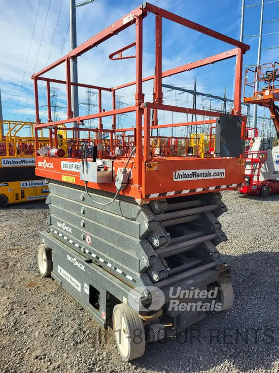 2019 Skyjack SJIII4740 Scissor Lift