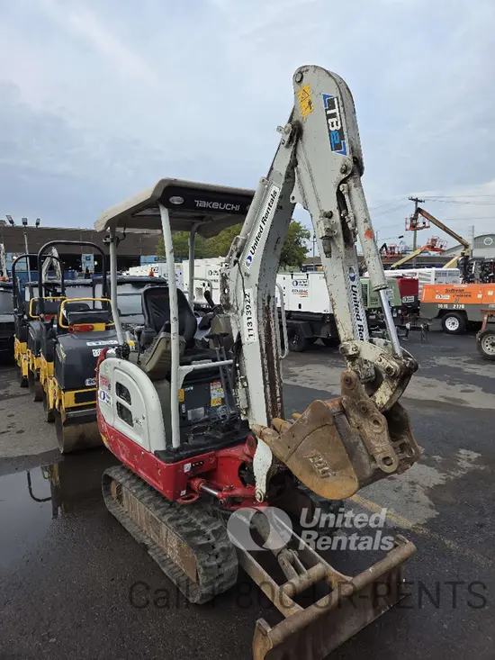 2021 Takeuchi TB20E Mini Excavator