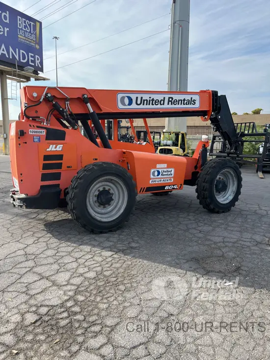 2019 SKYTRAK 6042 Forklift