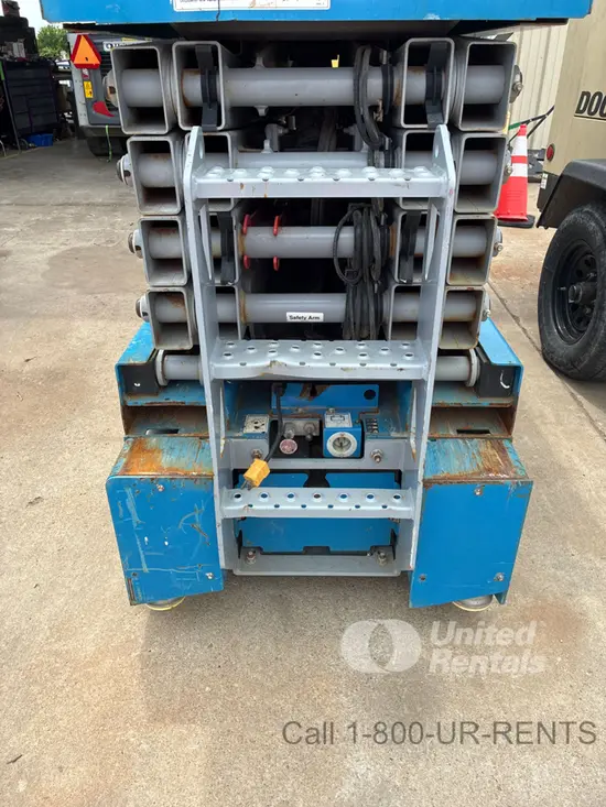 2018 Genie GS-3232 Scissor Lift