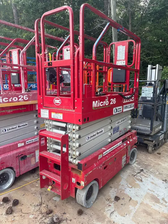 2019 MEC MICRO 26 Scissor Lift