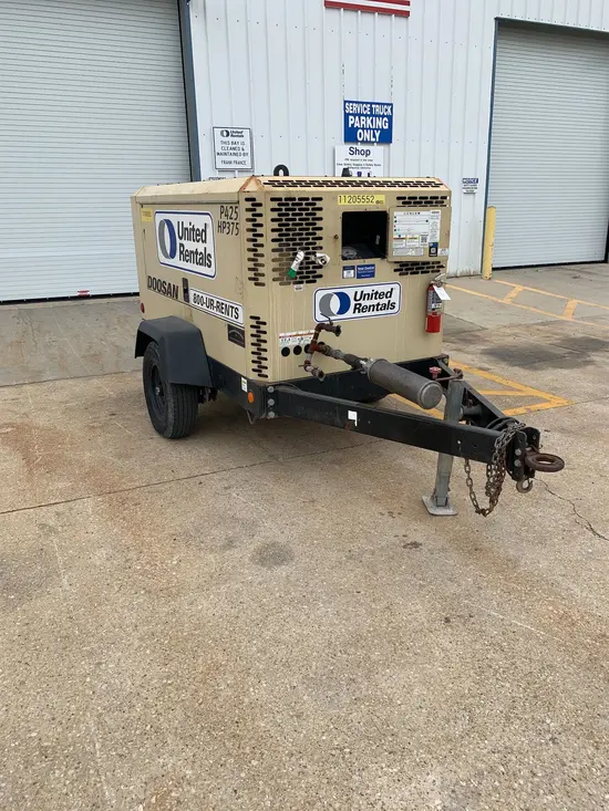 2021 Doosan P425/HP375WCUT4 Air Compressor