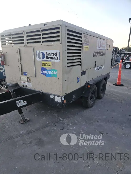 2020 Doosan XP825/HP750WCU Air Compressor