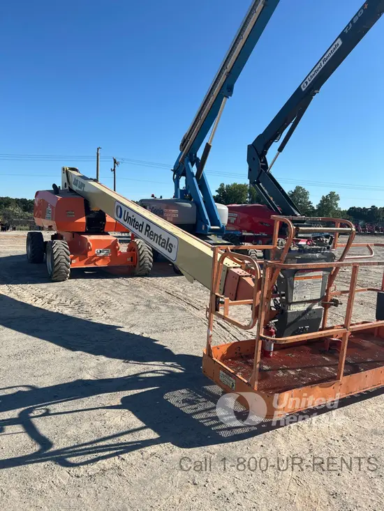 2018 JLG 800S Boom Lift