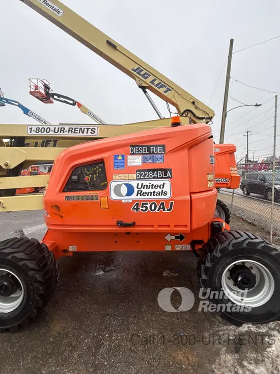 2017 JLG 450AJ Articulating Boom Lift