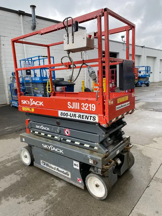 2018 Skyjack SJIII3219 Scissor Lift
