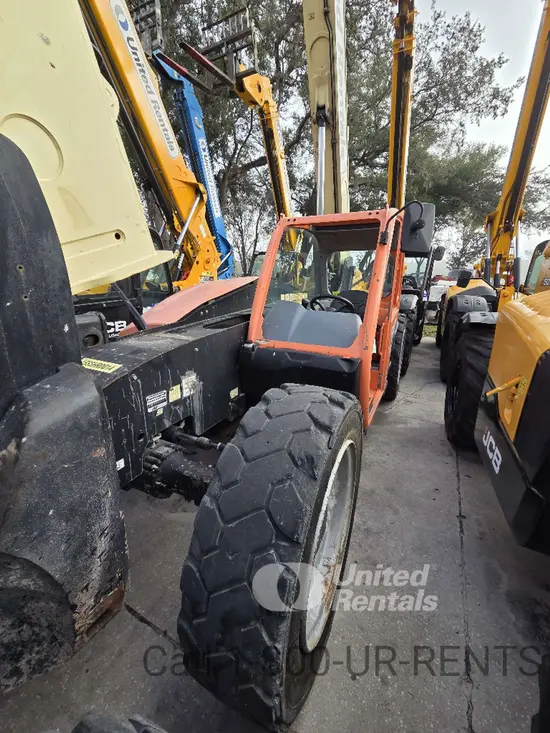 2018 JLG 742 Forklift