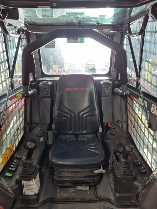 2022 Takeuchi TL12R2-CR Track Loader