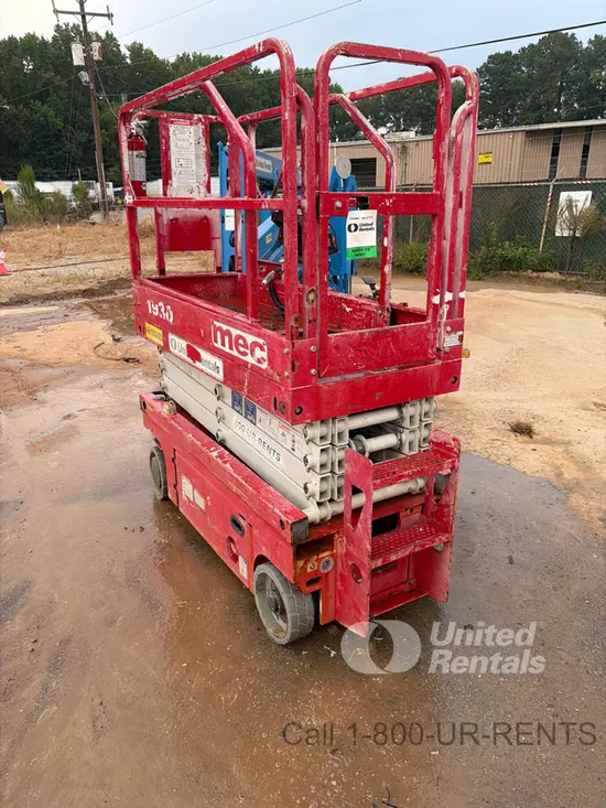 2017 MEC 1930SE Scissor Lift