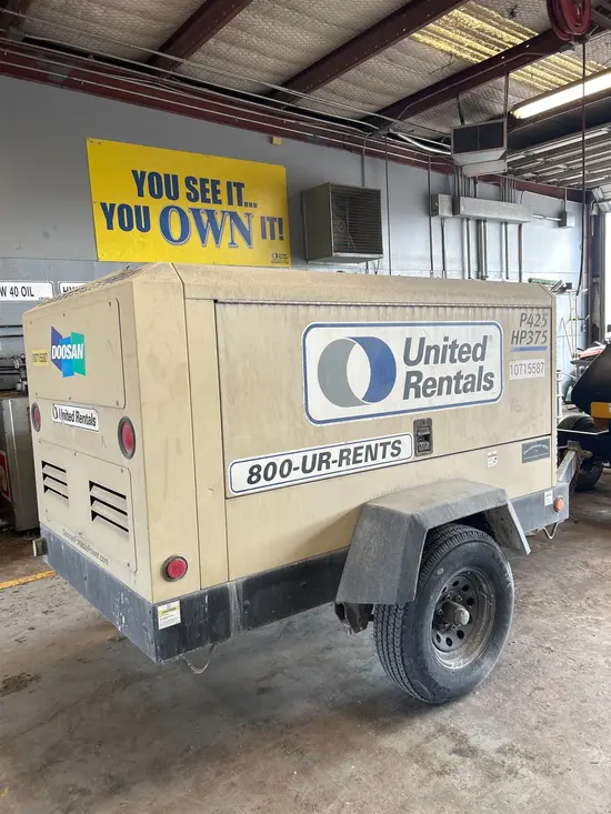 2018 Doosan P425/HP375WCUT4 Air Compressor