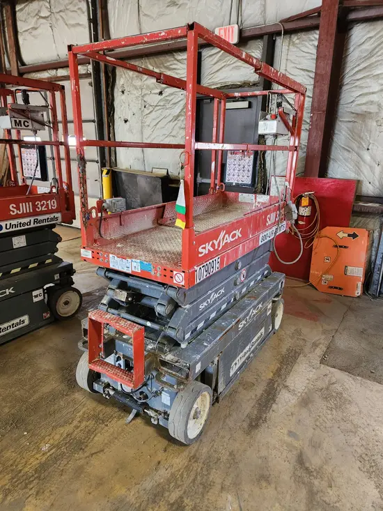 2018 Skyjack SJIII3219 Scissor Lift