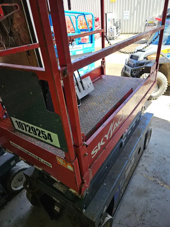 2018 Skyjack SJIII3219 Scissor Lift