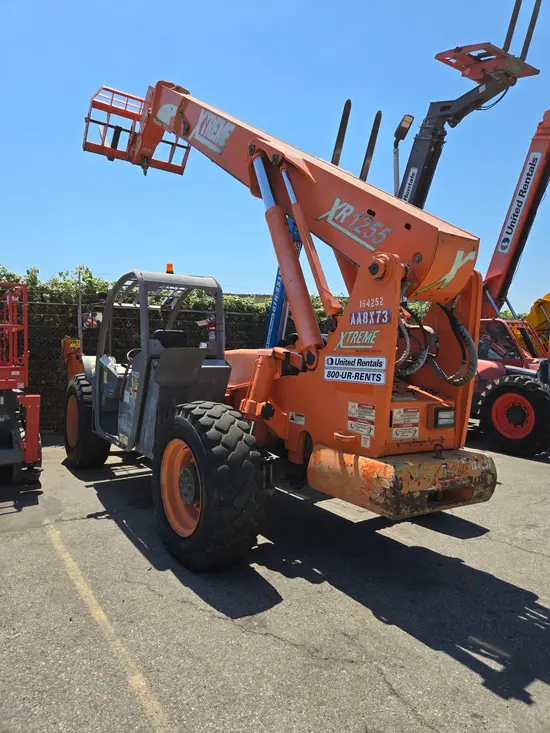2013 XTREME XR1255 Forklift