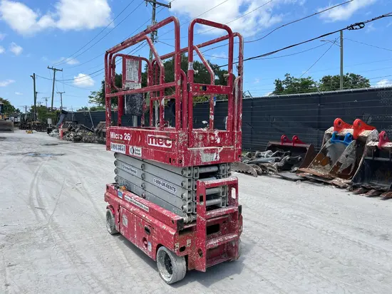 2019 MEC MICRO 26 Scissor Lift
