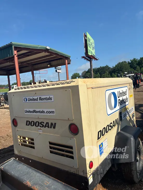 2021 Doosan P425/HP375WCUT4 Air Compressor