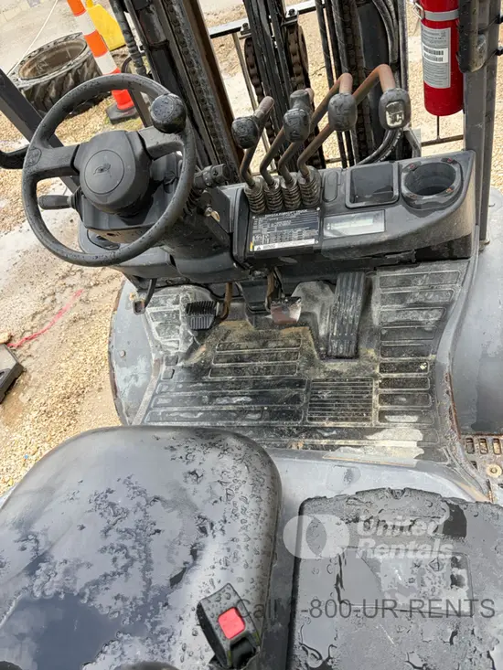 2018 Toyota 8FDU30 Warehouse Forklift