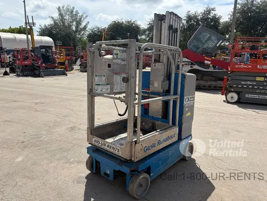 2018 Genie GR-20 Self-Propelled One-Person Lift