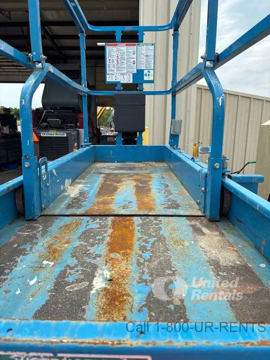 2018 Genie GS-3232 Scissor Lift
