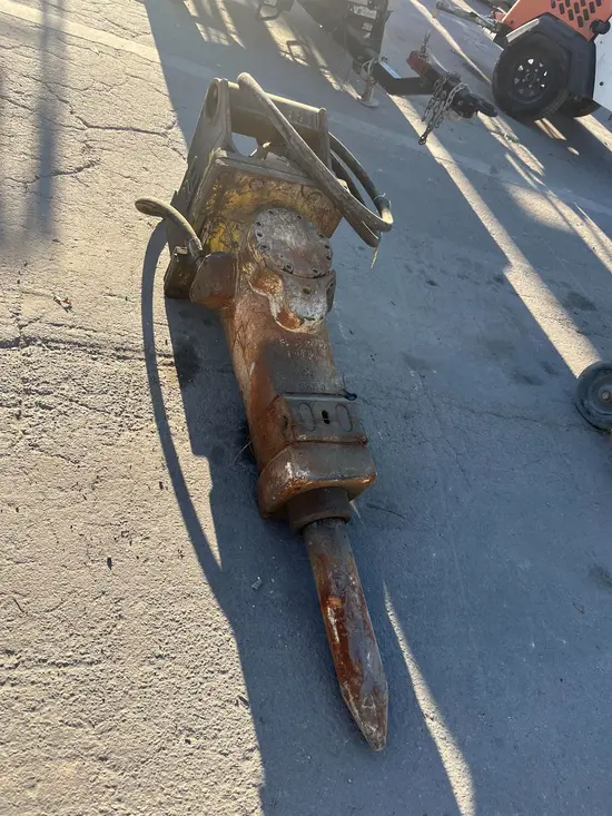 2021 Epiroc SB 452 Attachment