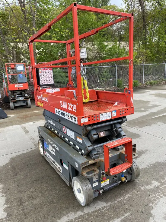2018 Skyjack SJIII3219 Scissor Lift