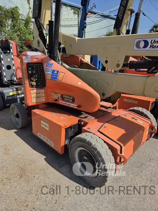 2018 JLG E400AJPN Articulating Boom Lift