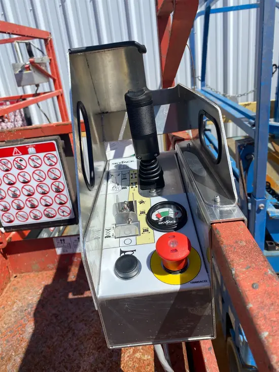 2018 Skyjack SJIII3219 Scissor Lift
