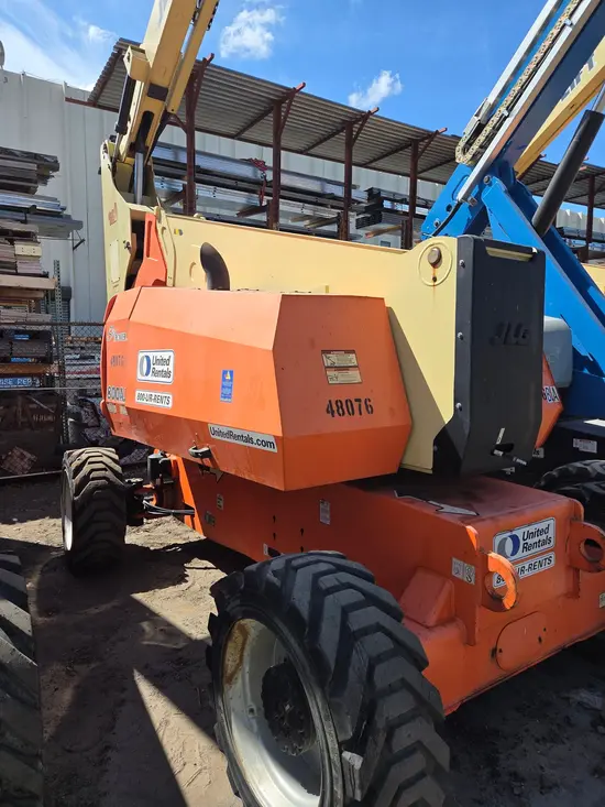 2017 JLG 800AJ Articulating Boom Lift