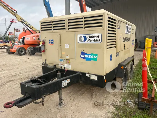 2020 Doosan XP825/HP750WCU Air Compressor
