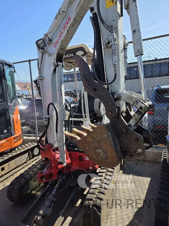 2021 Takeuchi TB225R Mini Excavator