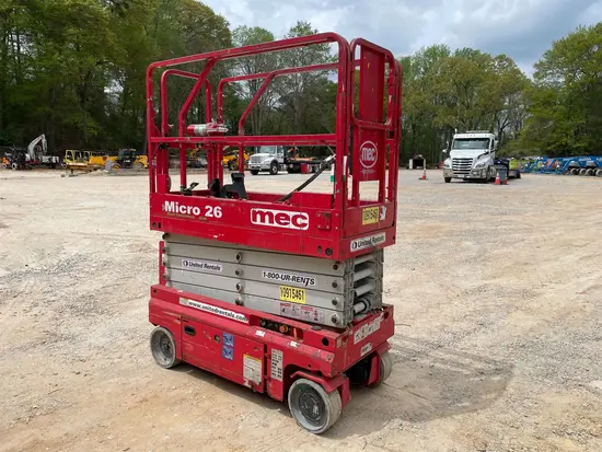2019 MEC MICRO 26 Scissor Lift
