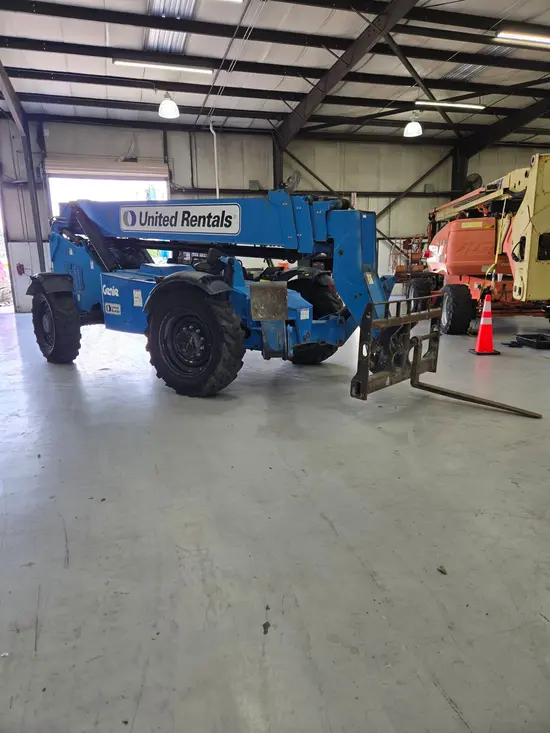 2017 Genie GTH-1056 Forklift