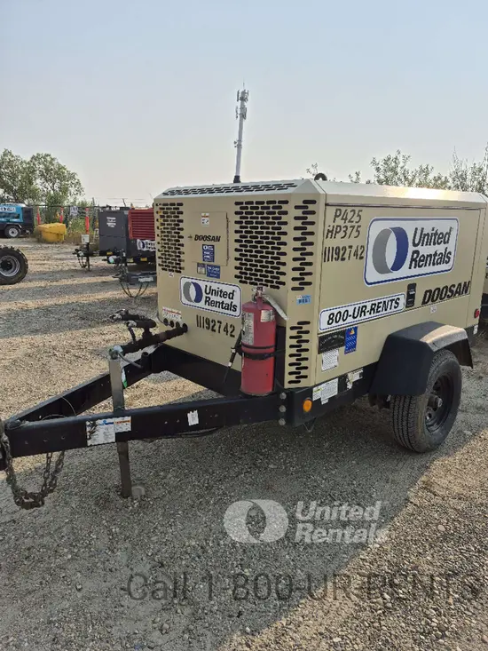 2021 Doosan P425/HP375WCU Air Compressor