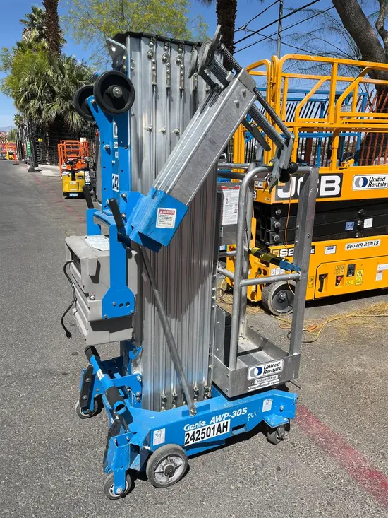 2019 Genie AWP-30SDC Pusharound Lift