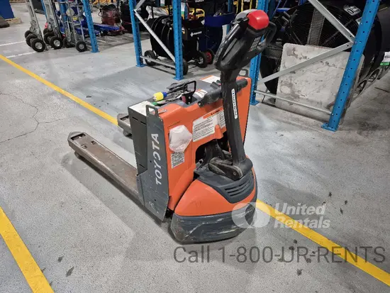 2023 Toyota 8HBW23 Jack