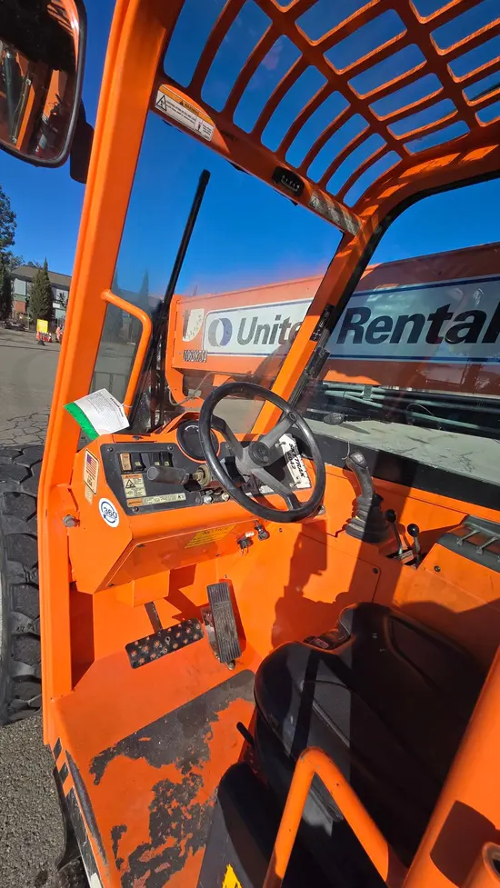 2017 SKYTRAK 6042 Forklift