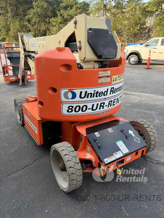 2018 JLG E400AJPN Articulating Boom Lift